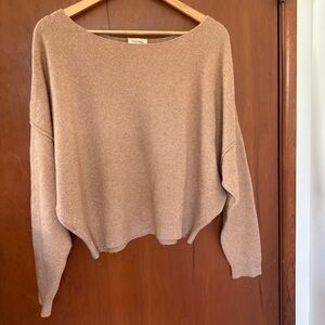 American vintage boat neck beige sweater, size xs/s